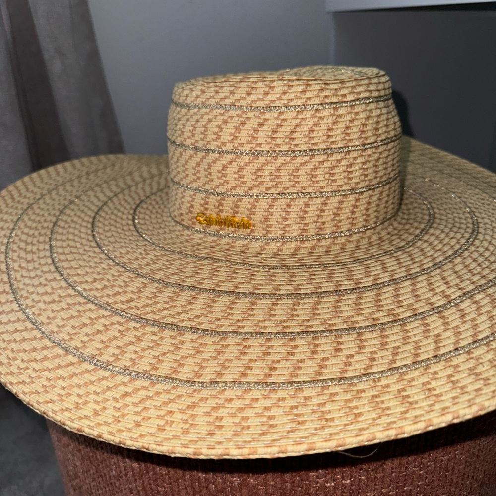 Calvin Klein straw beach hat
